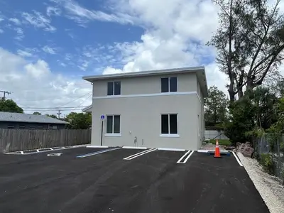1117 NE 5TH Avenue 3, Fort Lauderdale – Apartment for rent