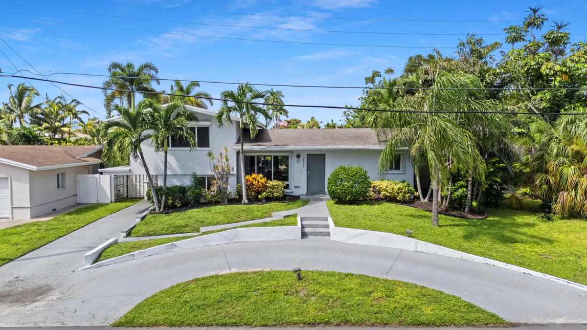 DJI_20261005115453_0797_D at 2531 KEY LARGO Lane, Fort Lauderdale