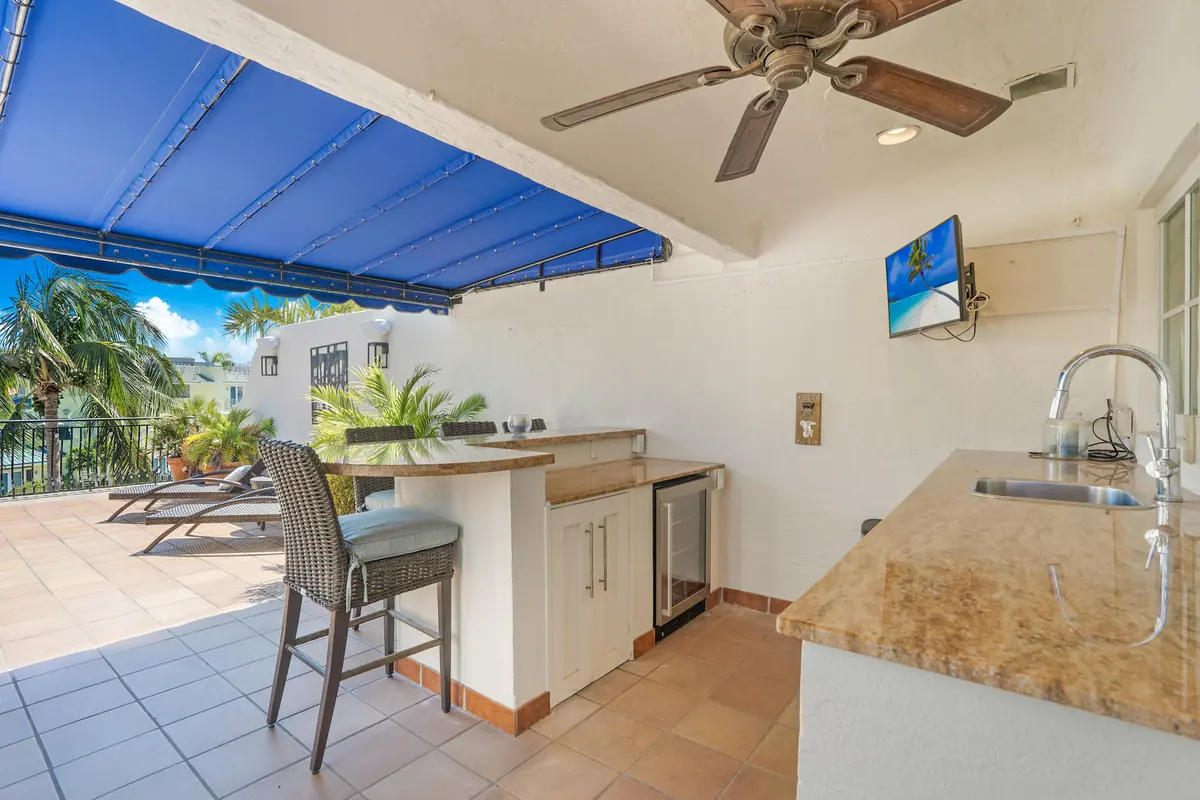 3-rd Floor roof to Terrace at 2744 NE 14th Street, Fort Lauderdale
