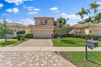 156 Isle Verde Way, Palm Beach Gardens – Single Family Residence for rent
