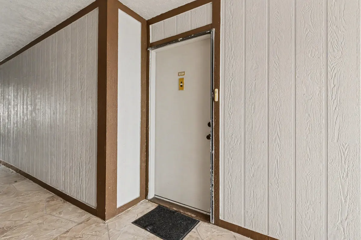 9584-5 at 9584 N BELFORT Circle 112, Tamarac