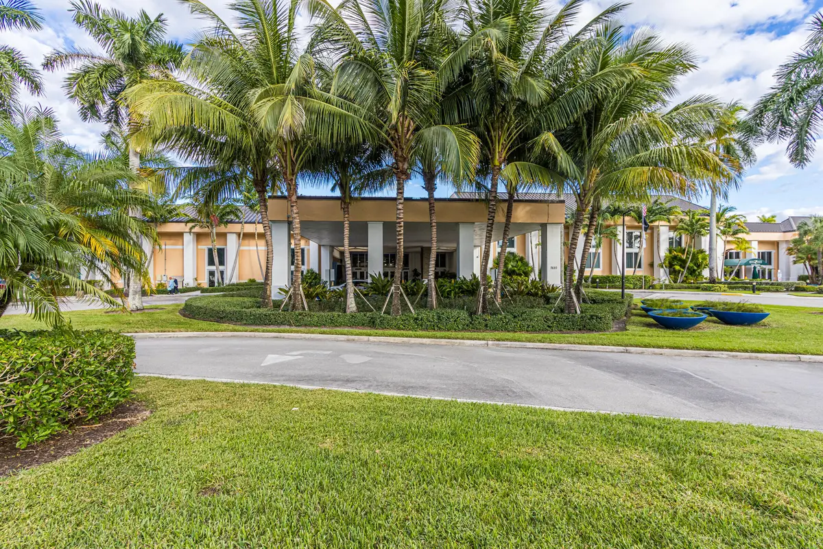 9584-2 at 9584 N BELFORT Circle 112, Tamarac