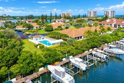 3209 S LAKEVIEW Circle 8105, Hutchinson Island – Condominium for sale
