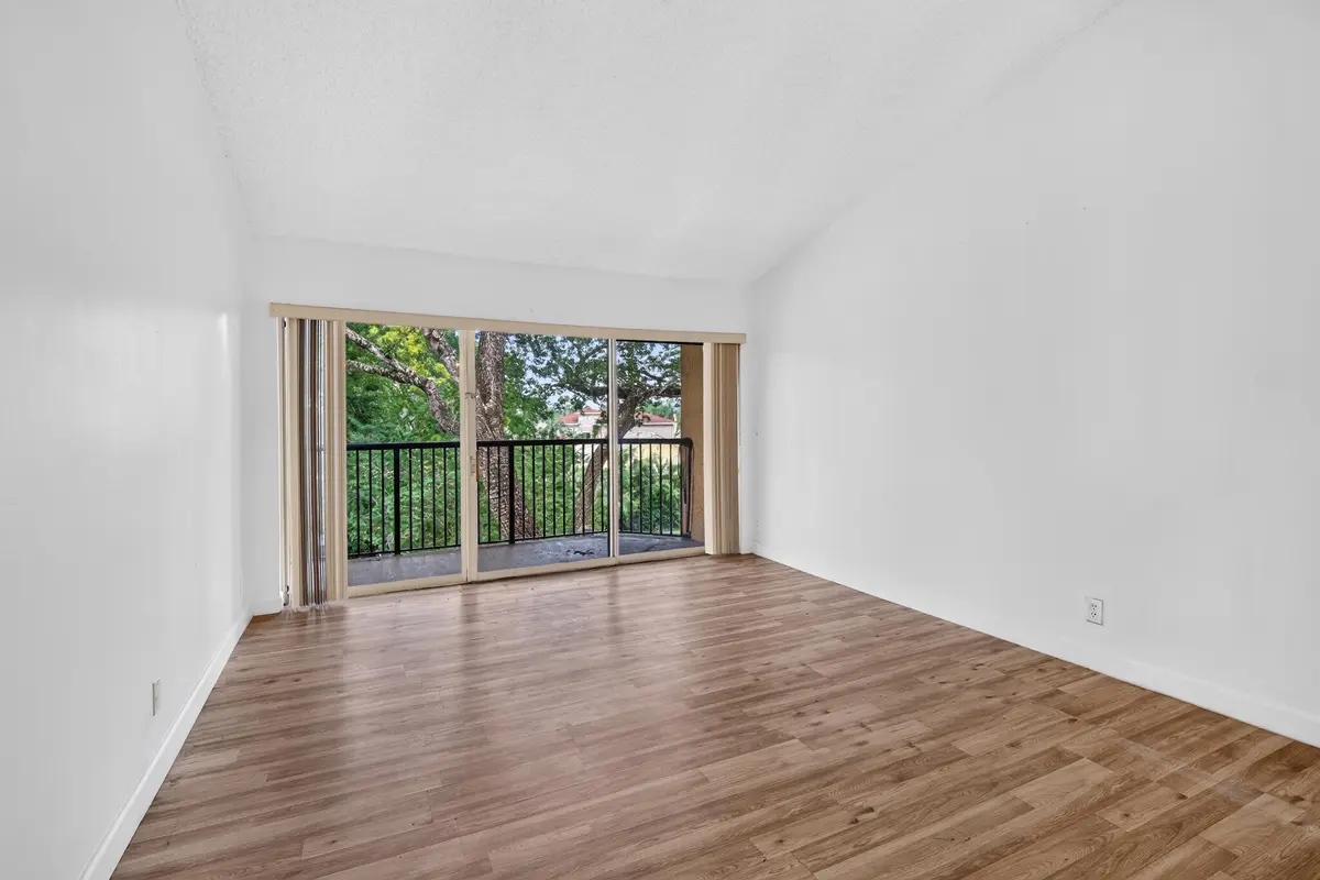 SNP03220 at 8741 Wiles Road #305, Coral Springs
