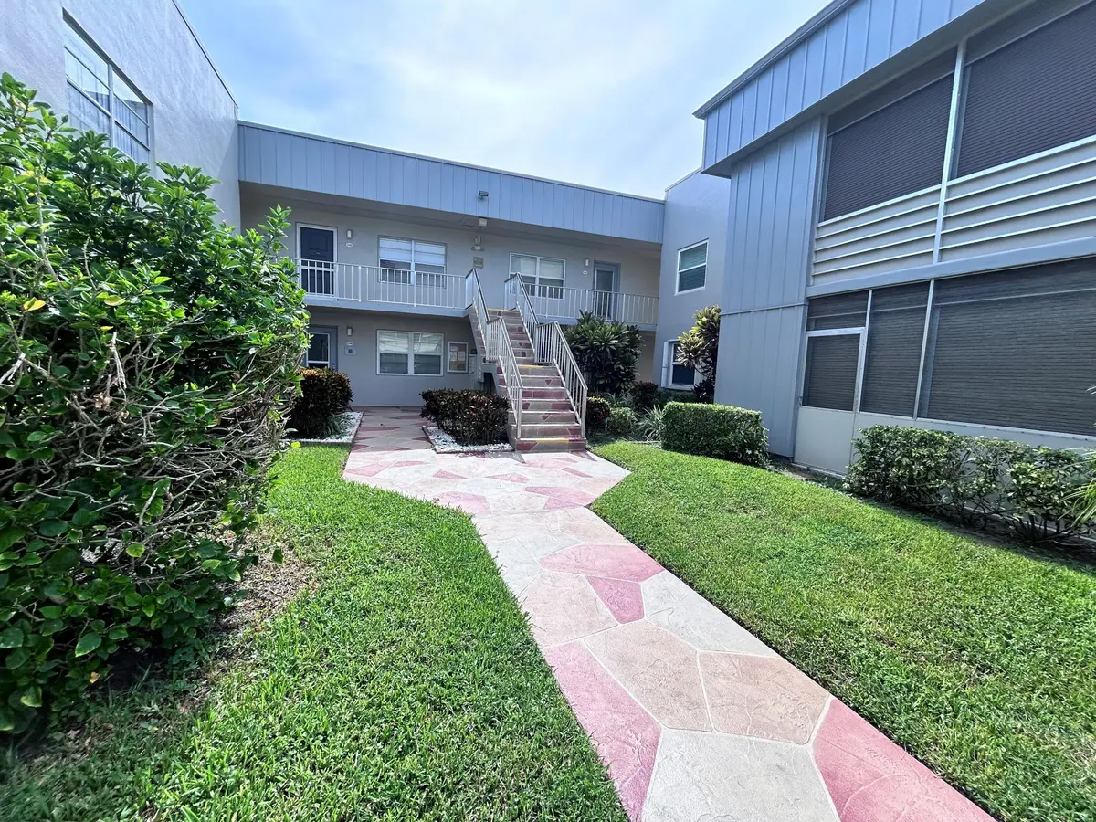 323 FLANDERS G Drive, Delray Beach, FL – photo 2