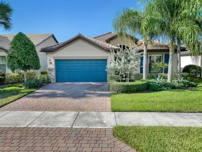 238 SE Longview Drive, Port St. Lucie – Single Family Residence for sale