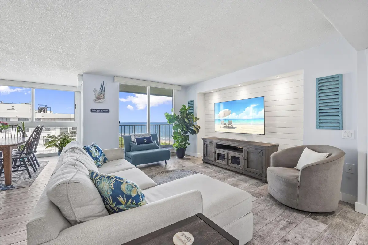 47-web-or-mls-DSC04812 at 2700 N Hwy A1A 1102, Fort Pierce