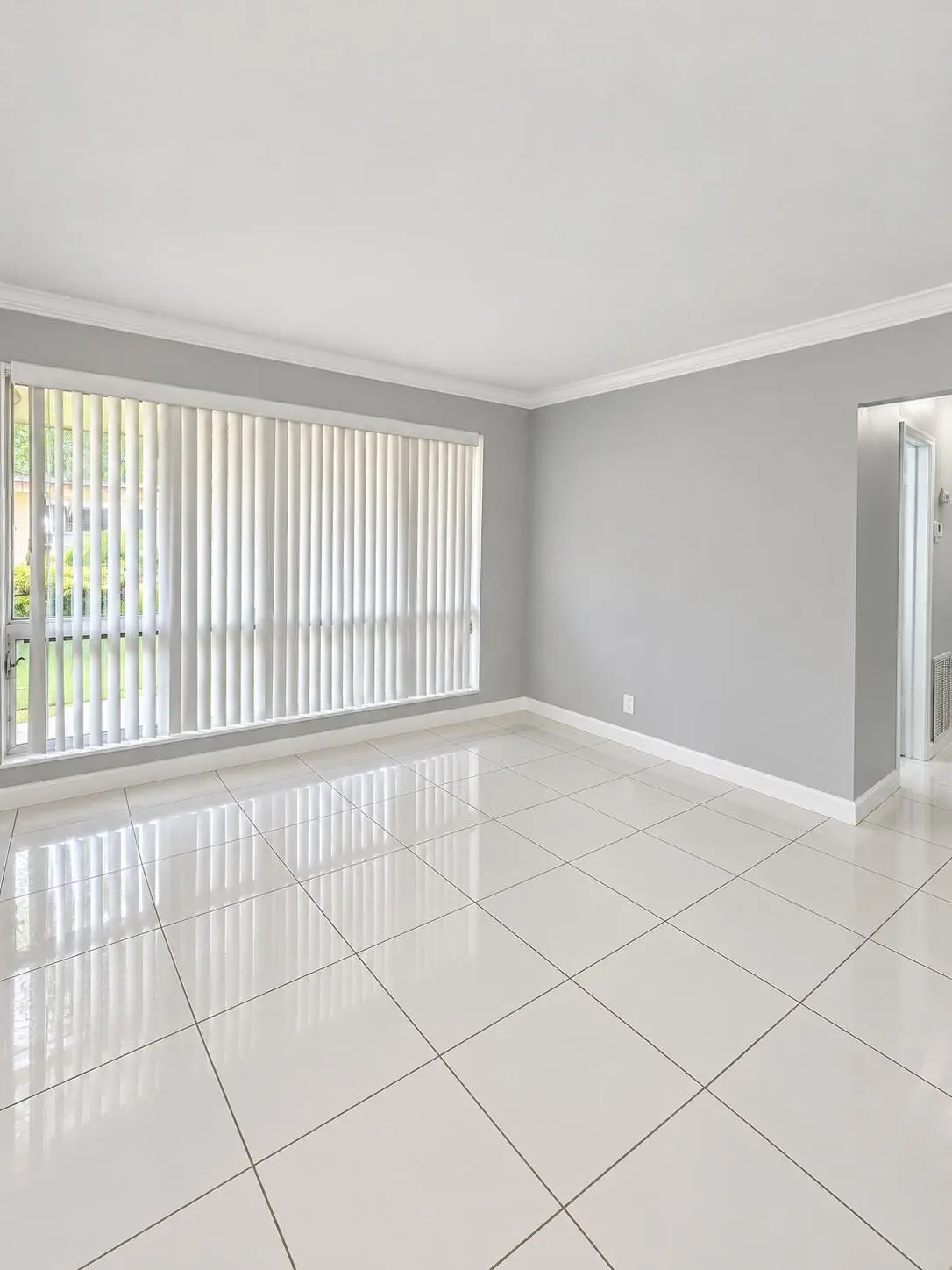 25ACD8E8-72D9-4FA4-8E5A-9D09E8981179 at 3604 Taylor Street 3, Hollywood