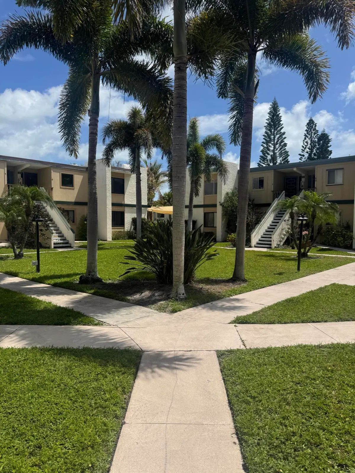 IMG_3164 at 1550 NE 13th Terrace, Jensen Beach