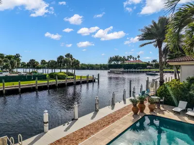 1014 Grand Court, Highland Beach – Single Family Residence for sale