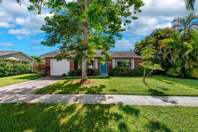 19442 COLORADO Circle, Boca Raton – Single Family Residence for rent