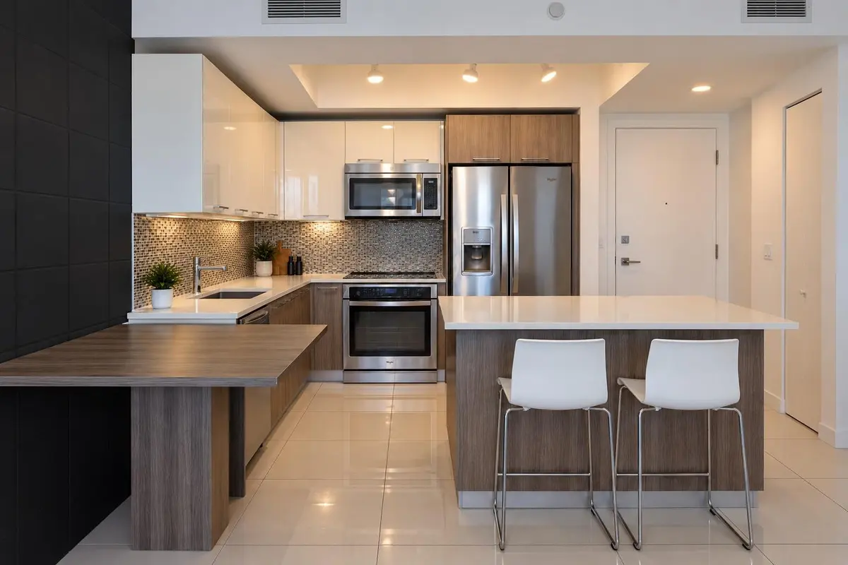 Kitchen 1 at 5252 NW 85th Avenue 1607, Doral