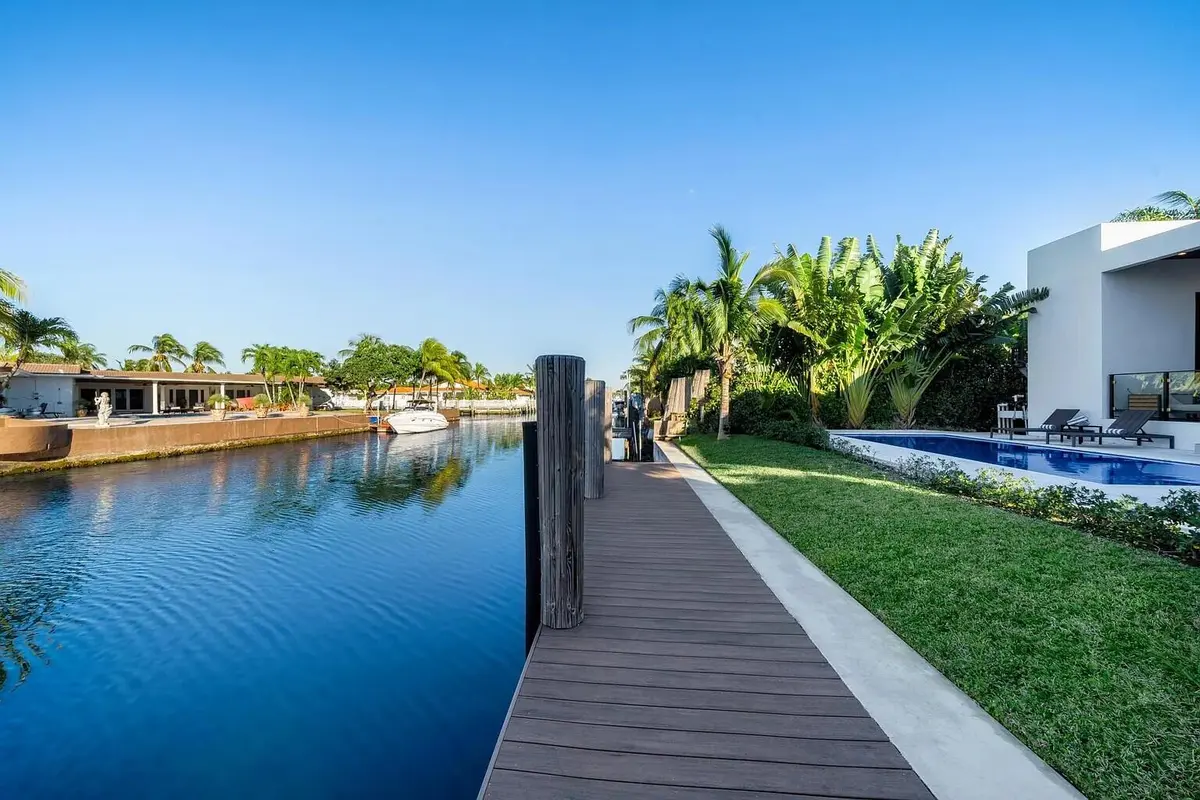 1905 N Hibiscus Drive, North Miami, FL – photo 7