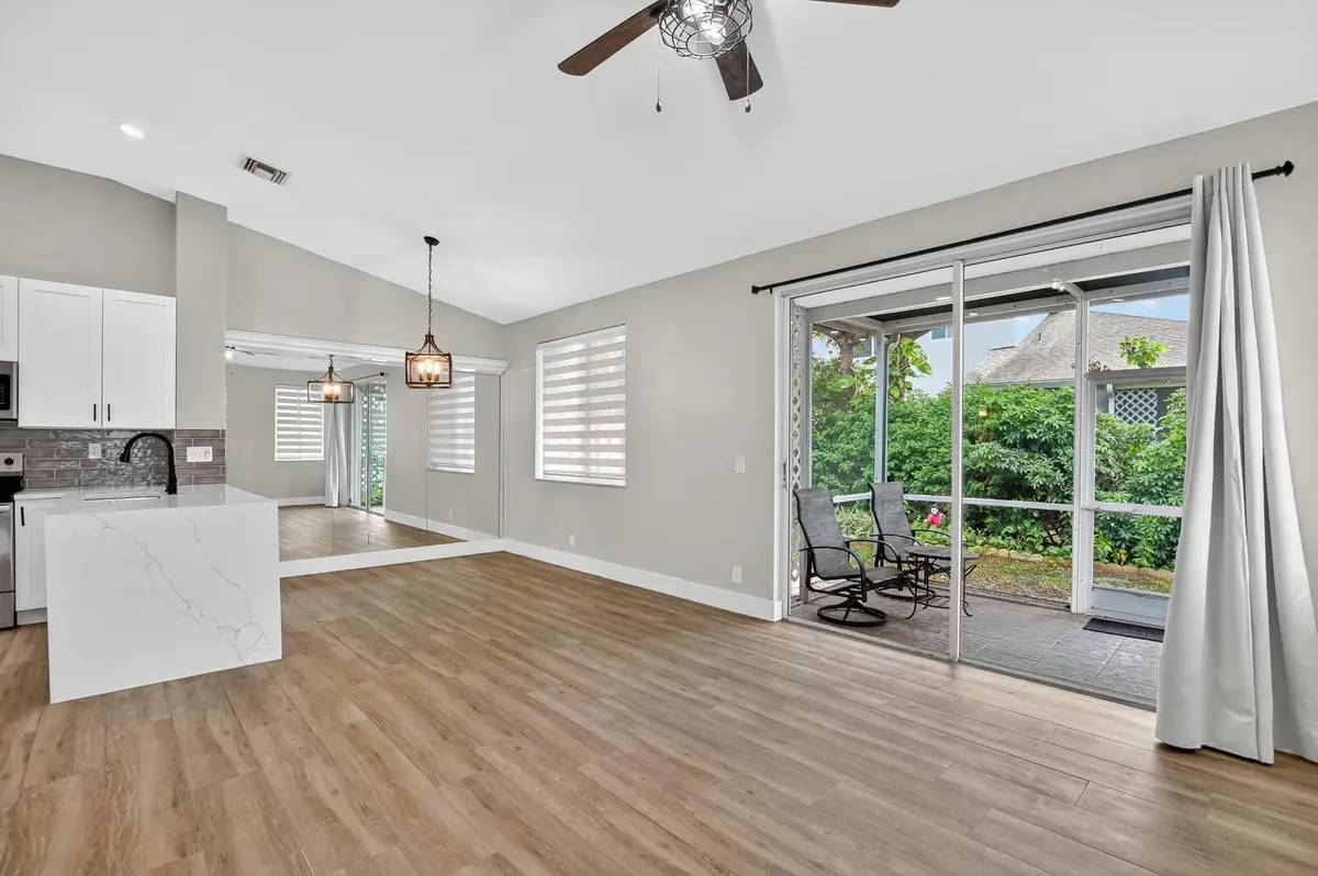 6-web-or-mls-038_DSC_0367 at 851 NW 42nd Place, Deerfield Beach