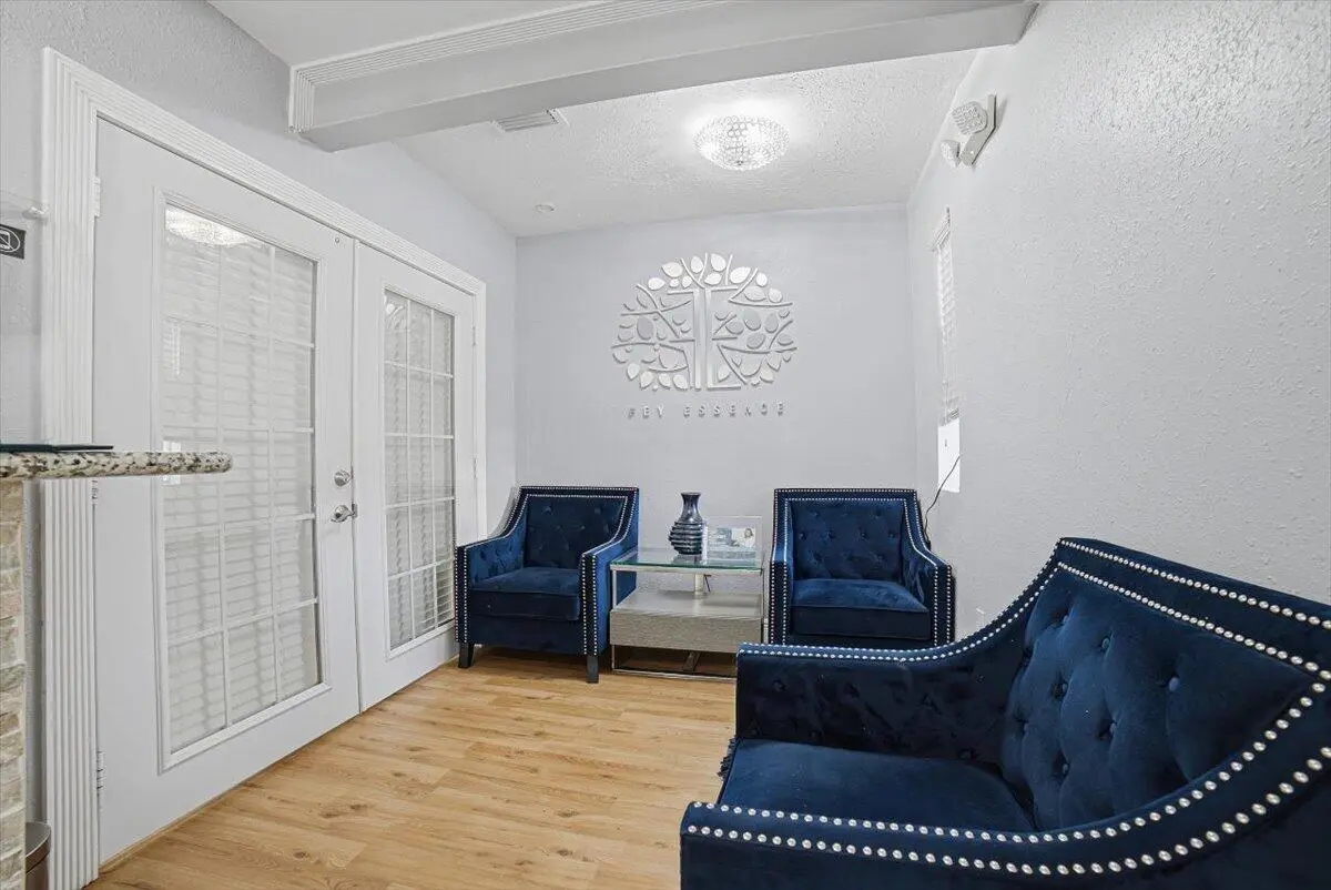 14-Waiting Area at 17101 NE 6th Avenue, North Miami Beach