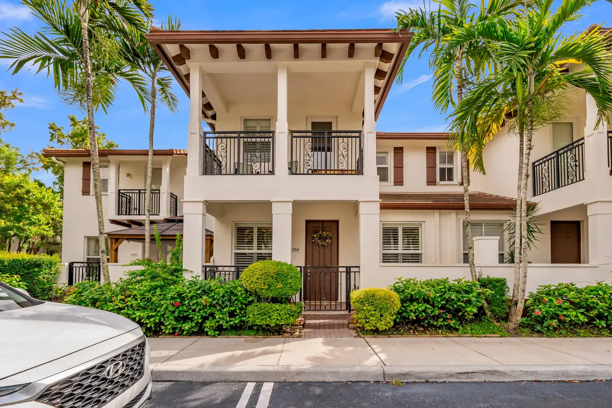 Front DOOR with gated porch at 4784 Acadian Trail, Coconut Creek