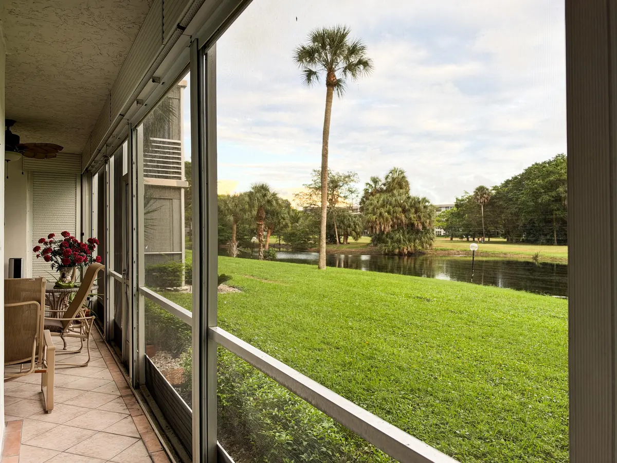 IMG_0115 at 3510 OAKS Way 101, Pompano Beach