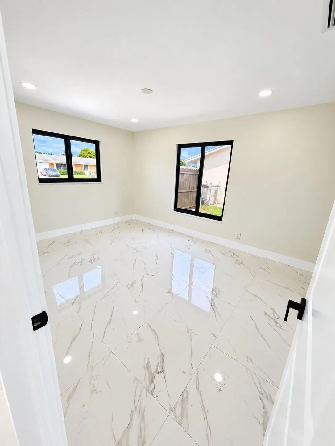 58F78B3D-7032-49F6-8EA4-4F8C92F822B1 at 4922 ROYAL, West Palm Beach