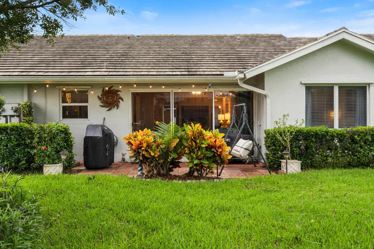 DSC09405 at 3305 SW Villa Place, Palm City