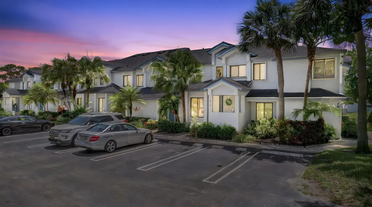 4-web-or-mls-064_DJI_0517_1 day to dusk at 406 Harbour Pointe Way, Greenacres