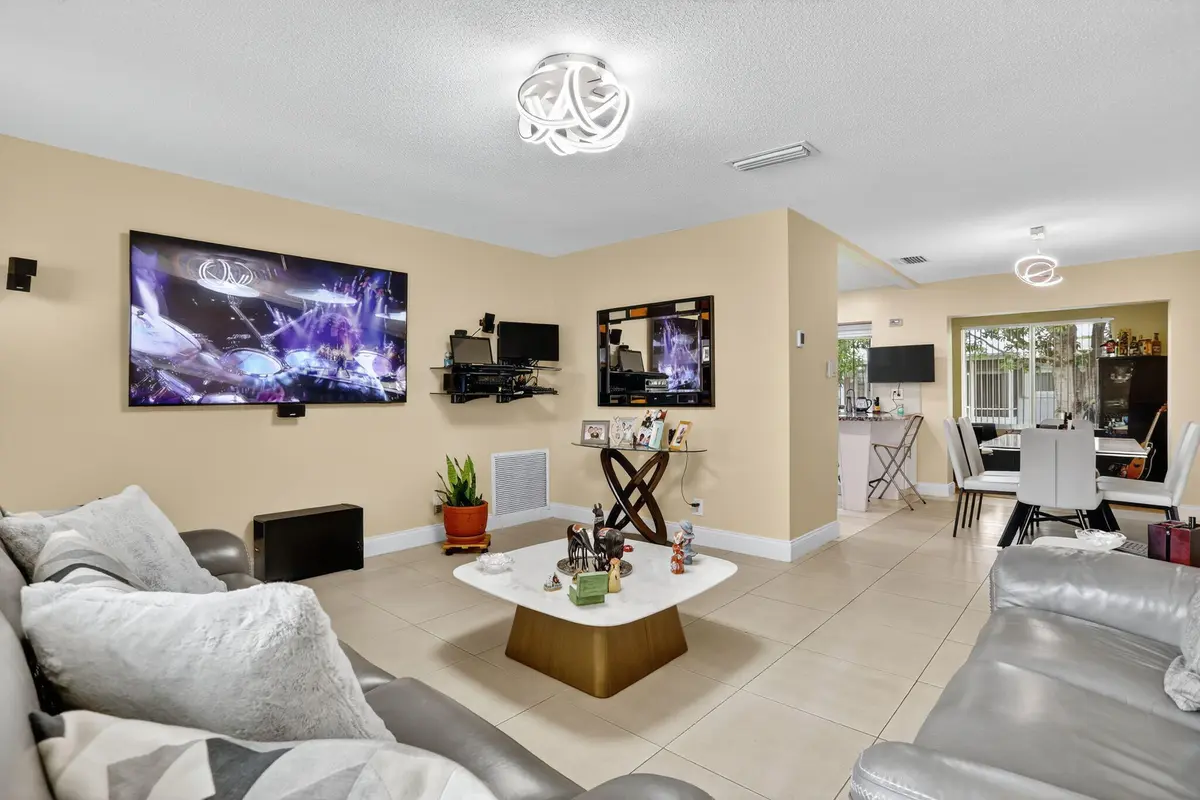 33-web-or-mls-6945-3796 at 6945 NW 14th Street, Margate