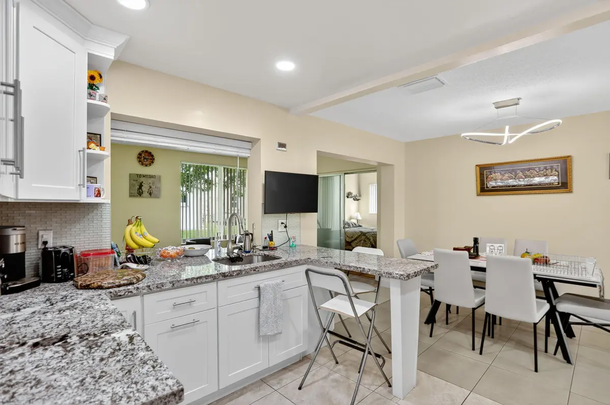 29-web-or-mls-6945-3771 at 6945 NW 14th Street, Margate