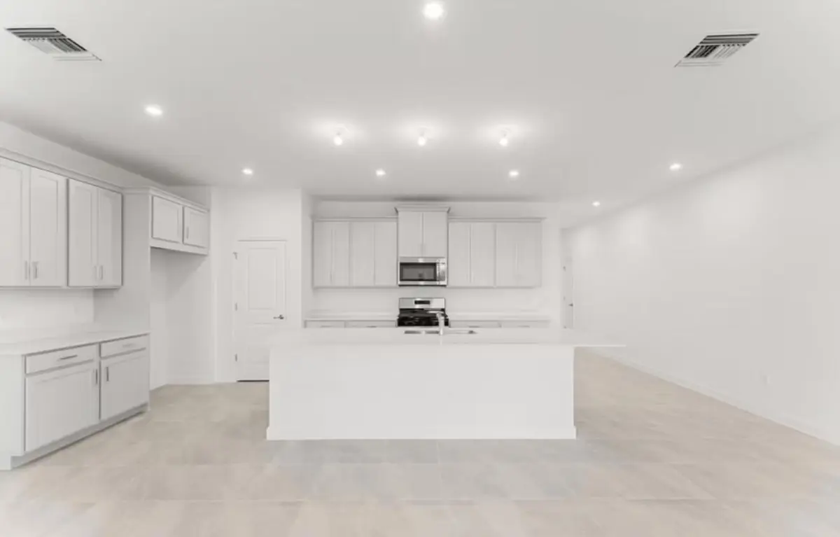 Kitchen at 10207 SW Adelaide Terrace, Port St. Lucie