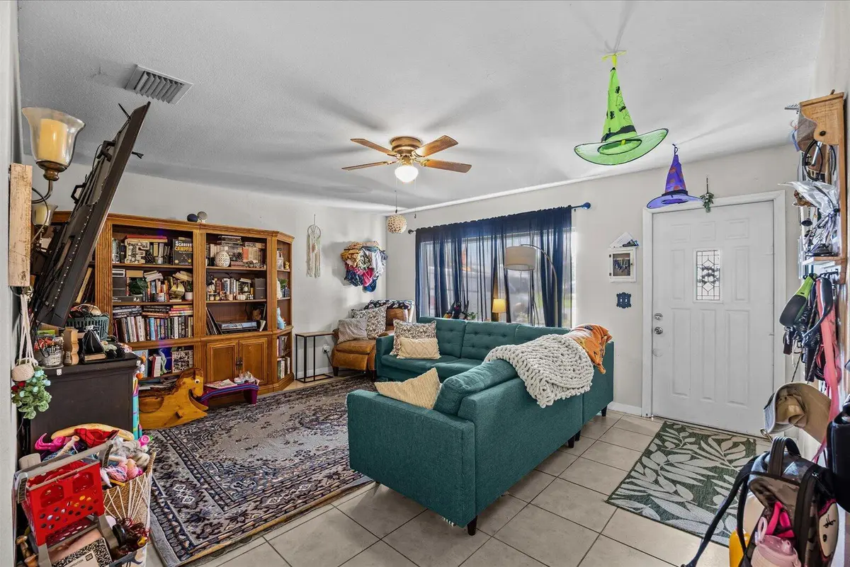 07-rain in-12 at 1897 SE Rainier Road, Port St. Lucie