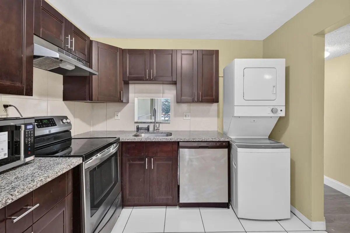 10-web-or-mls-_A7A8664 at 7830 NW 33RD Street 108, Davie