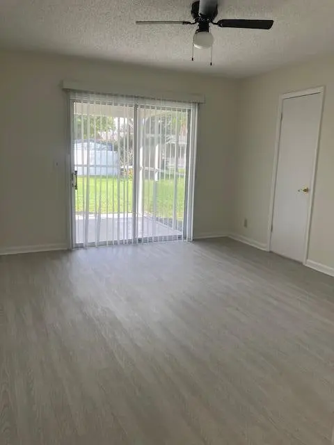 IMG_4259 at 1625 SE GRAPELAND Avenue, Port St. Lucie