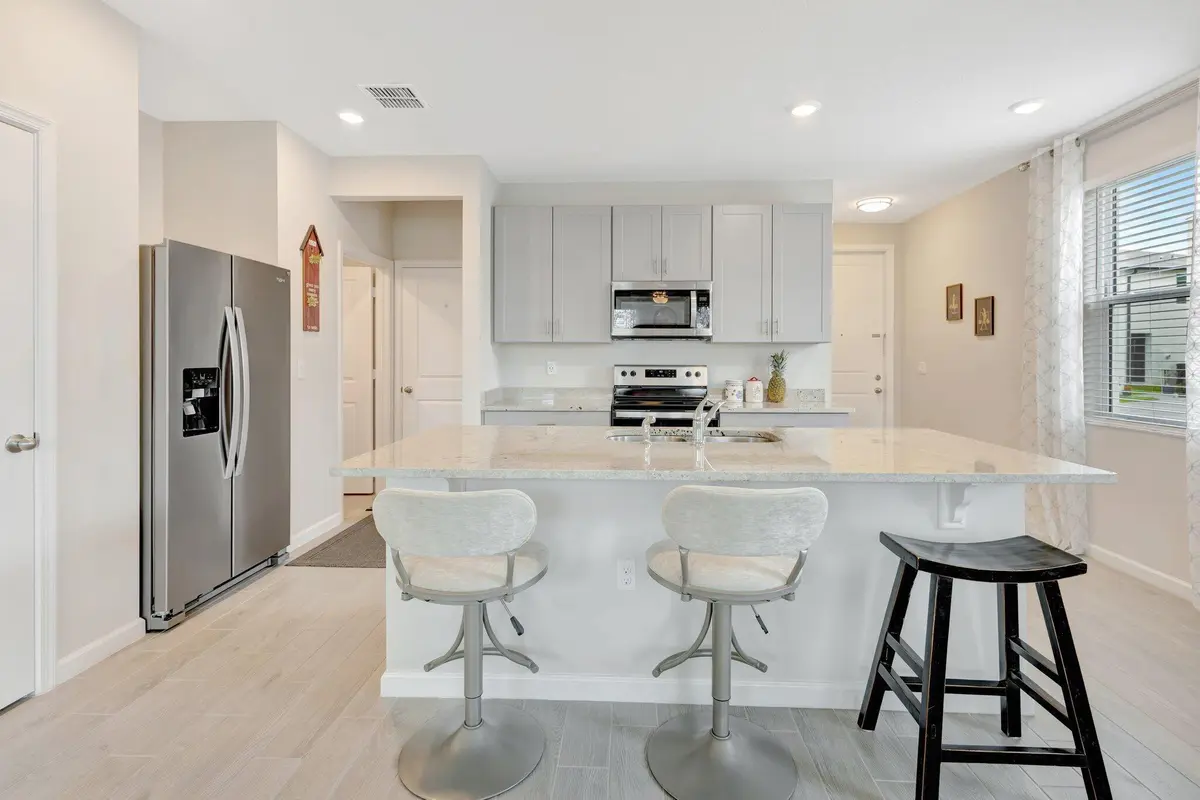 7-web-or-mls-5P1A3986 at 2401 SE Tarvest Way, Stuart