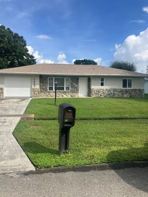 IMG_4296 at 1625 SE GRAPELAND Avenue, Port St. Lucie