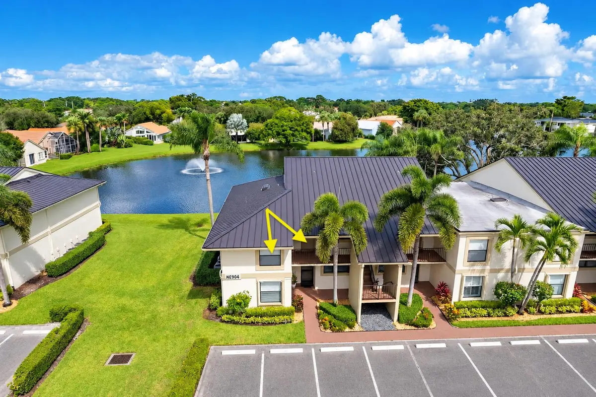 Front : Entrance at 6944 BRIARLAKE Circle 201, Palm Beach Gardens