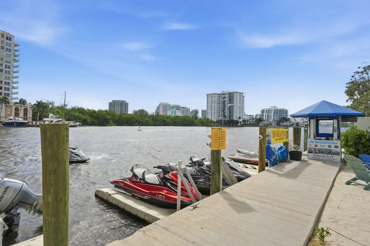 40-web-or-mls-2670_E_Sunrise_Blvd_Unit_1 at 2670 E SUNRISE Boulevard 1115, Fort Lauderdale