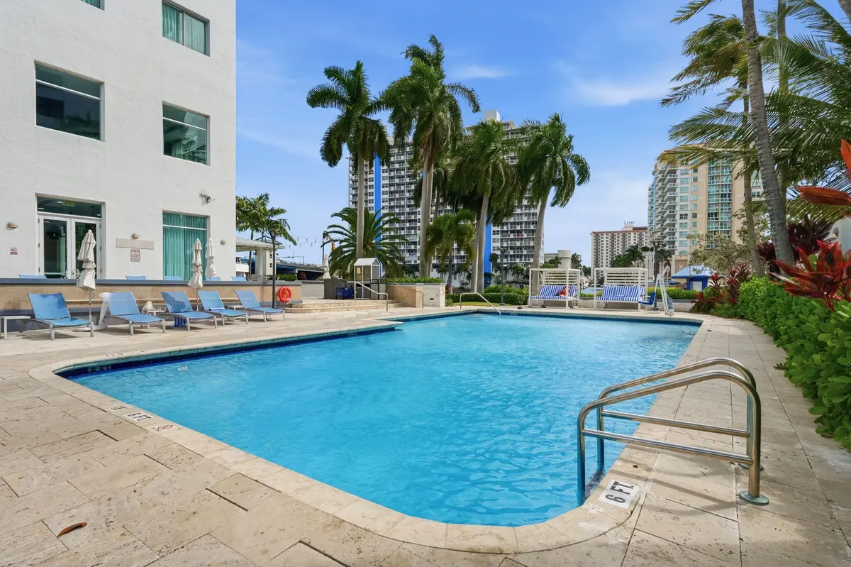 39-web-or-mls-2670_E_Sunrise_Blvd_Unit_1 at 2670 E SUNRISE Boulevard 1115, Fort Lauderdale
