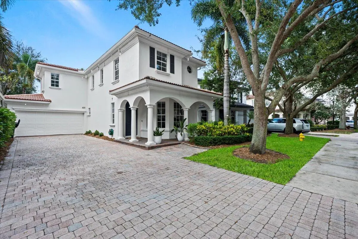 Welcome to 651 Castle Drive at 651 Castle Drive, Palm Beach Gardens