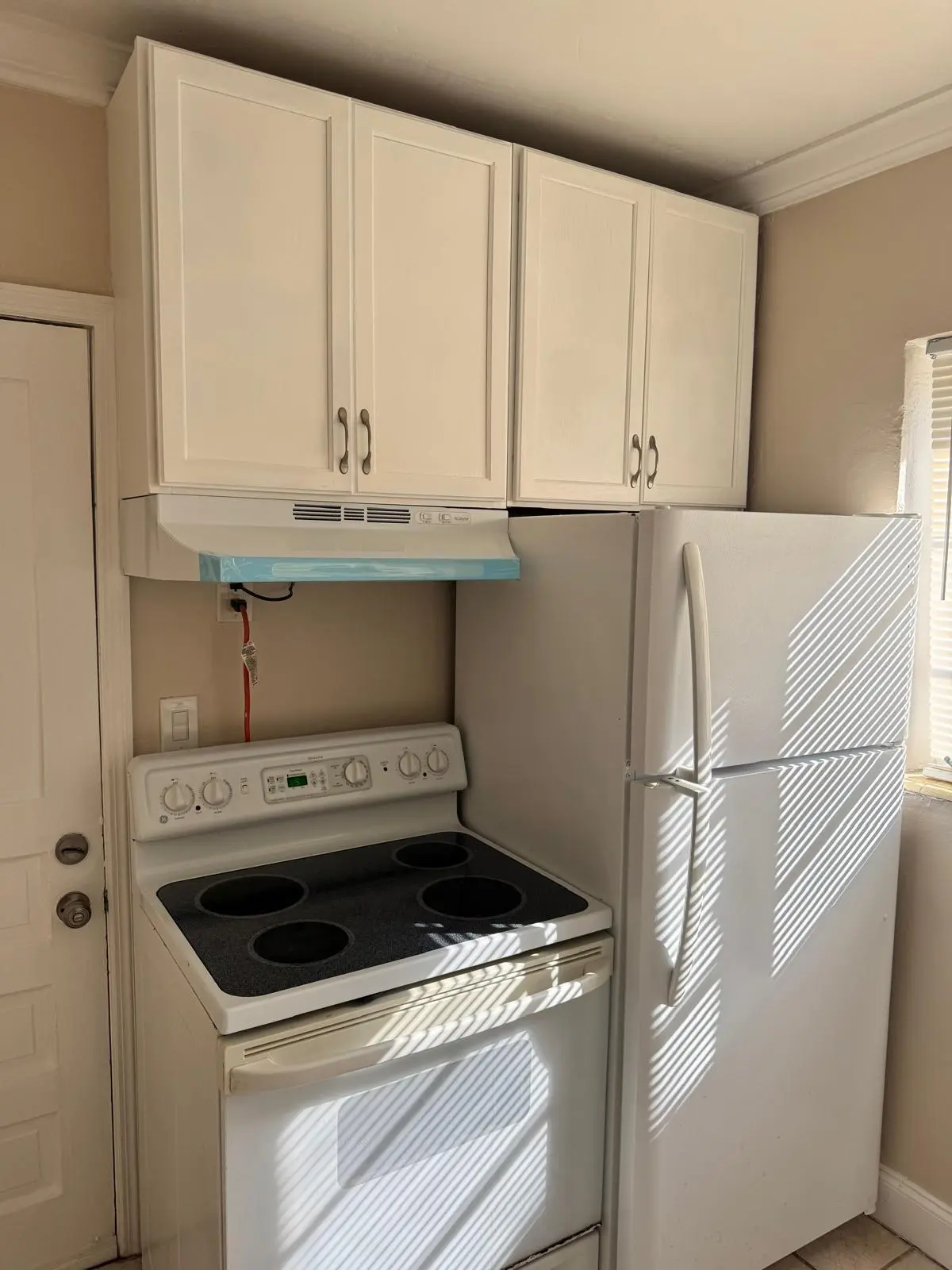 de7c9915-9255-40a4-bc77-e1e8bb7a401c at 830 80TH Street 6, Miami Beach