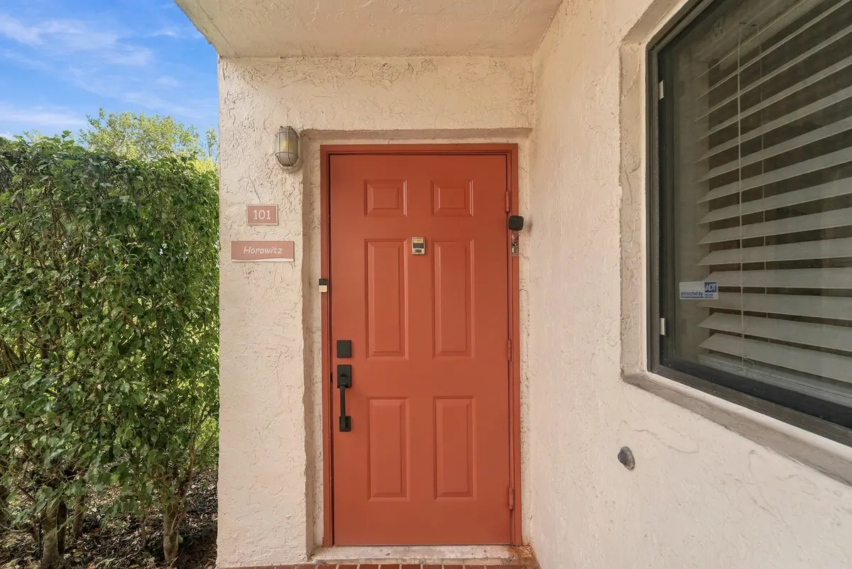04_dsc04458 at 15075 Witney Road 101, Delray Beach