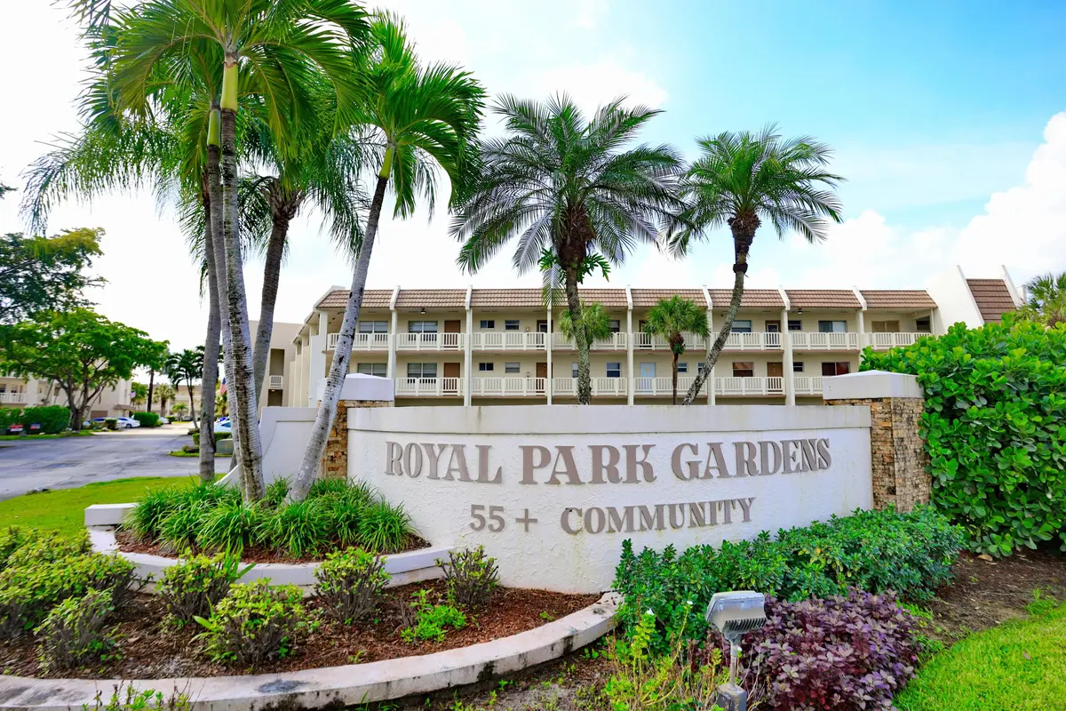 002-033-Royal Park Gardens-4200x2802 at 6850 Royal Palm Boulevard 211G, Margate