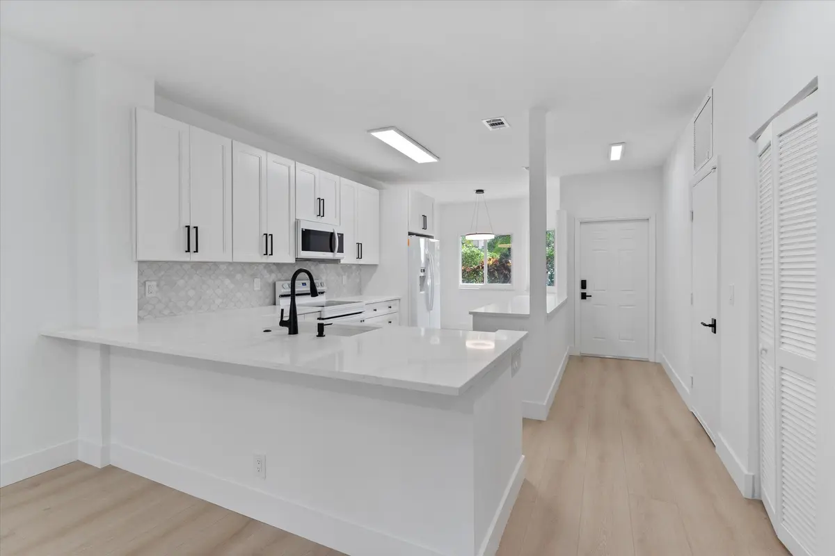 12-6809 Via Regina Boca Raton, FL-102 at 6809 VIA REGINA, Boca Raton