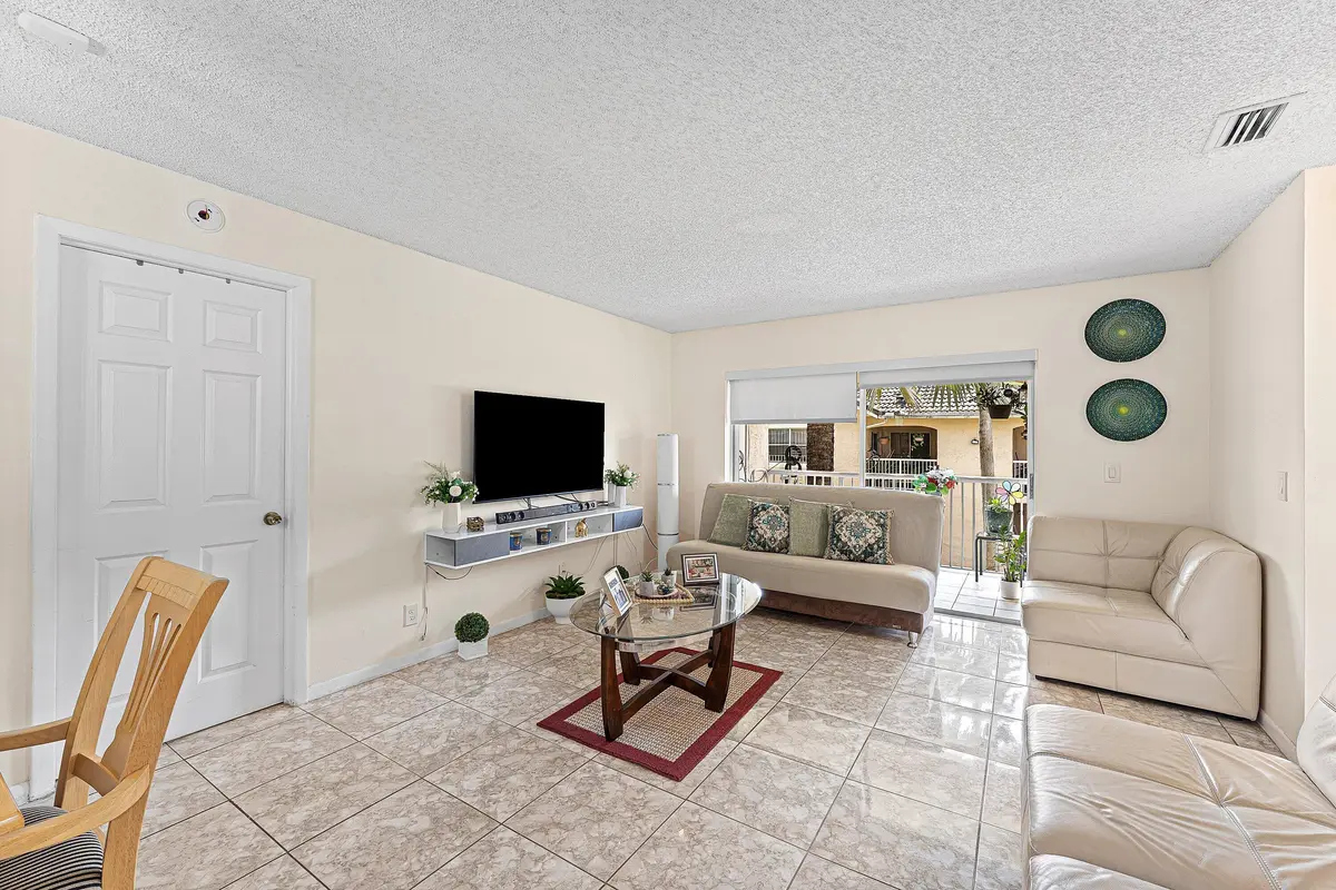 006-12093RoyalPalmBoulevard-CoralSprings at 12093 ROYAL PALM Boulevard 7H, Coral Springs