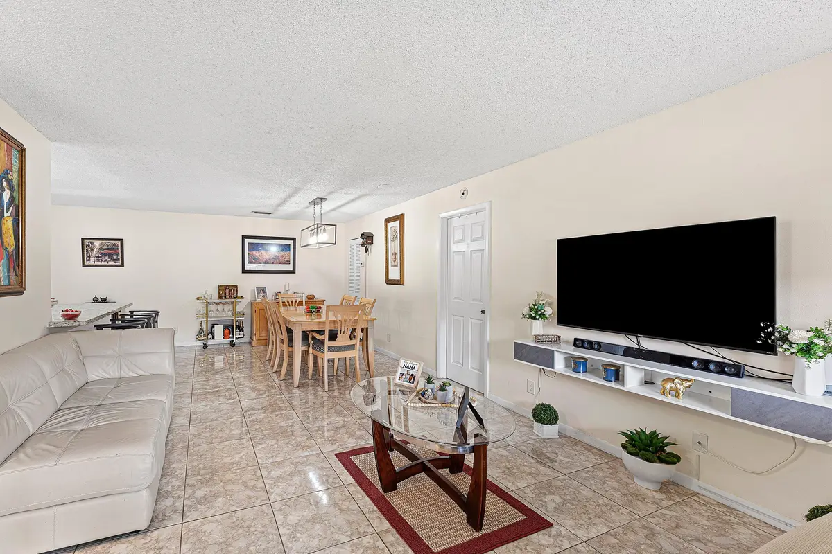 004-12093RoyalPalmBoulevard-CoralSprings at 12093 ROYAL PALM Boulevard 7H, Coral Springs
