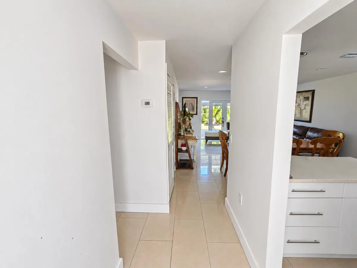 Hallway at 425 NOTTINGHAM Boulevard, West Palm Beach