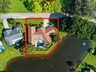 1013 SHADY LAKES Circle, Palm Beach Gardens – Single Family Residence for sale