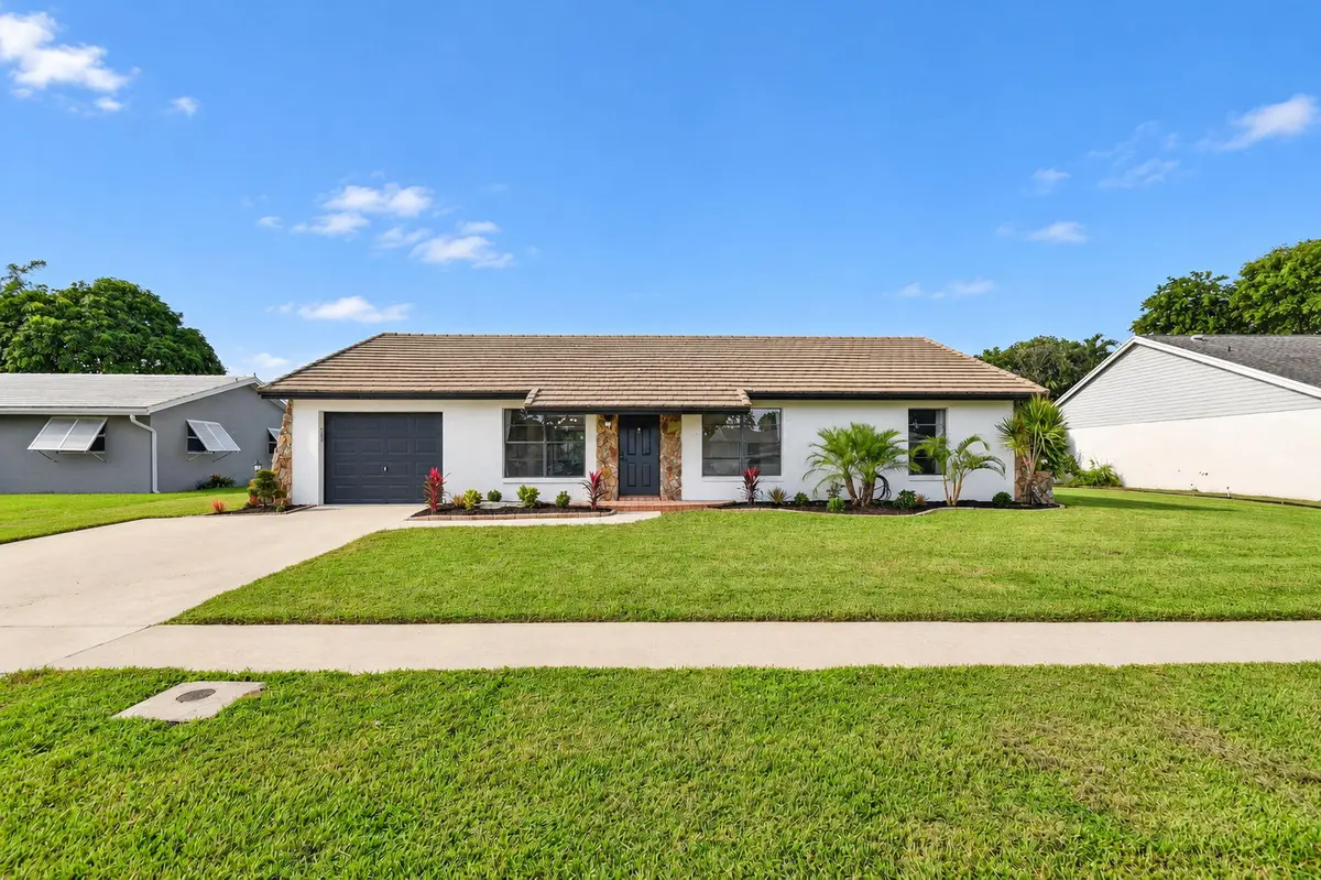 1-web-or-mls-DSC_3072 at 8213 Rose Marie Avenue, Boynton Beach