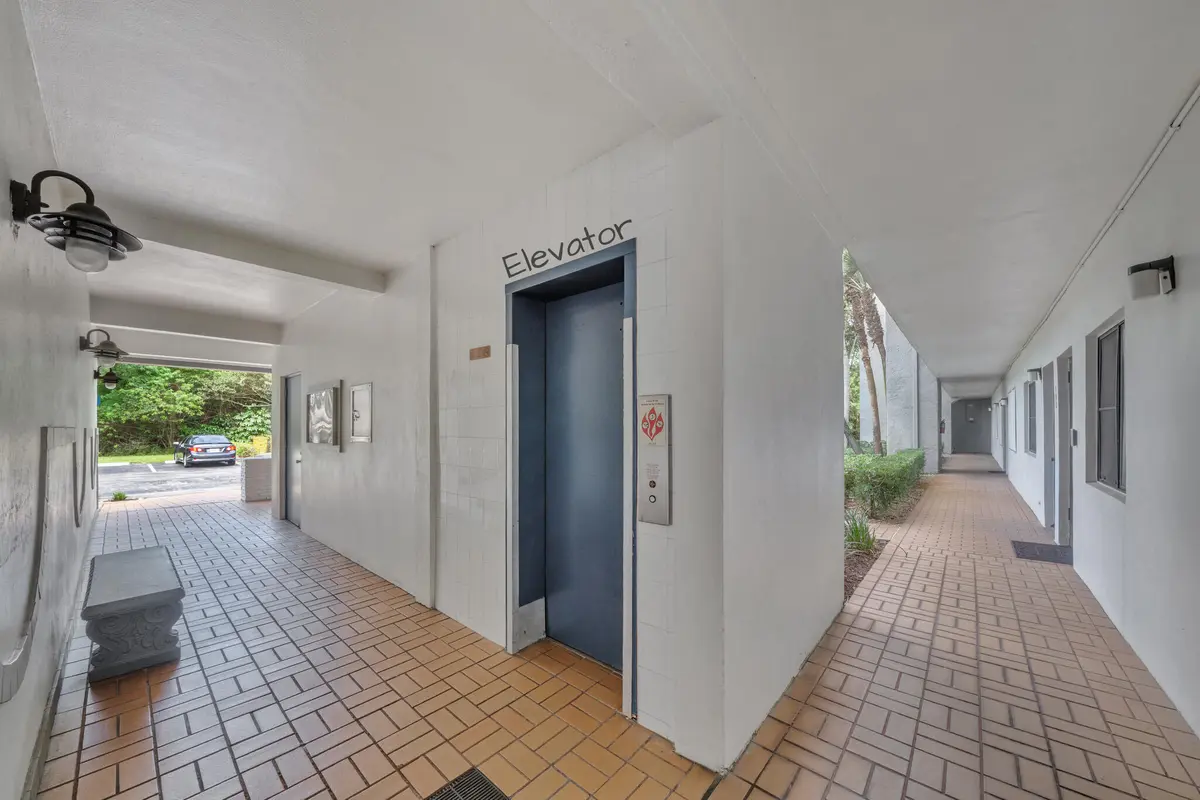 1 Lobby at 4833 Esedra Court 305, Lake Worth