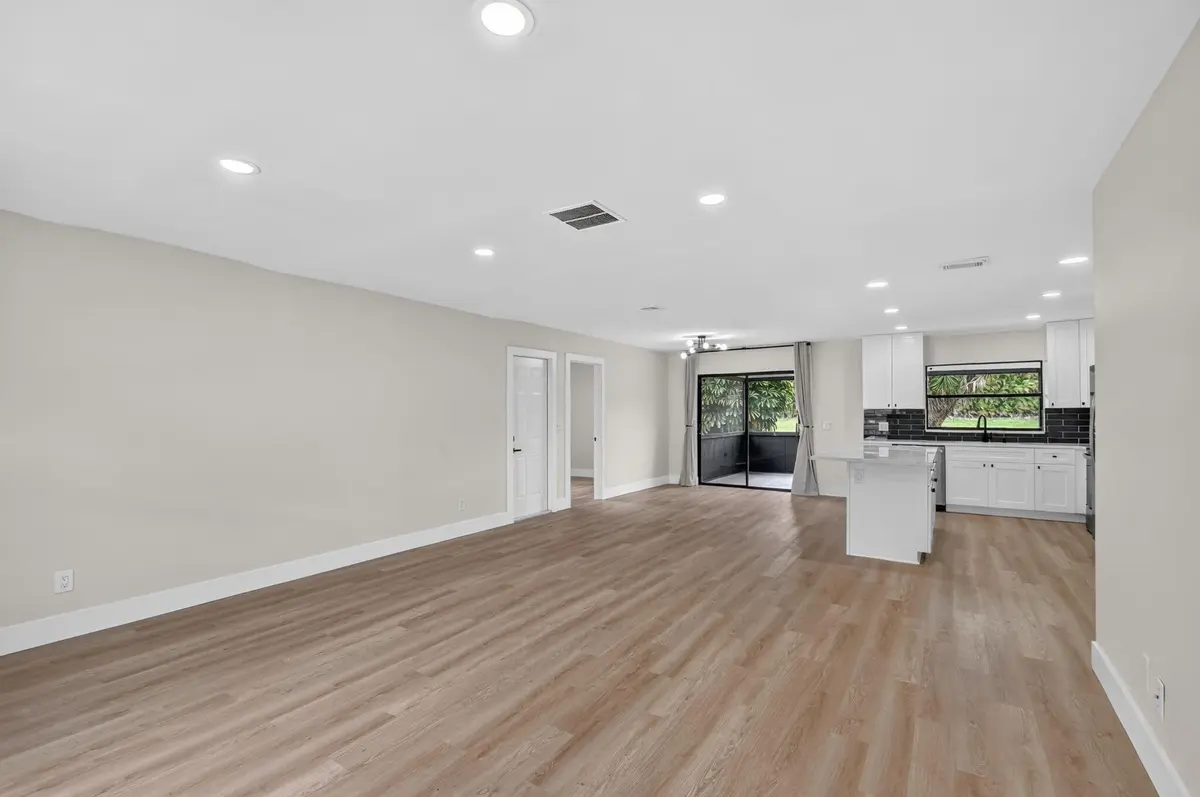 5-web-or-mls-DSC_3095 at 8213 Rose Marie Avenue, Boynton Beach
