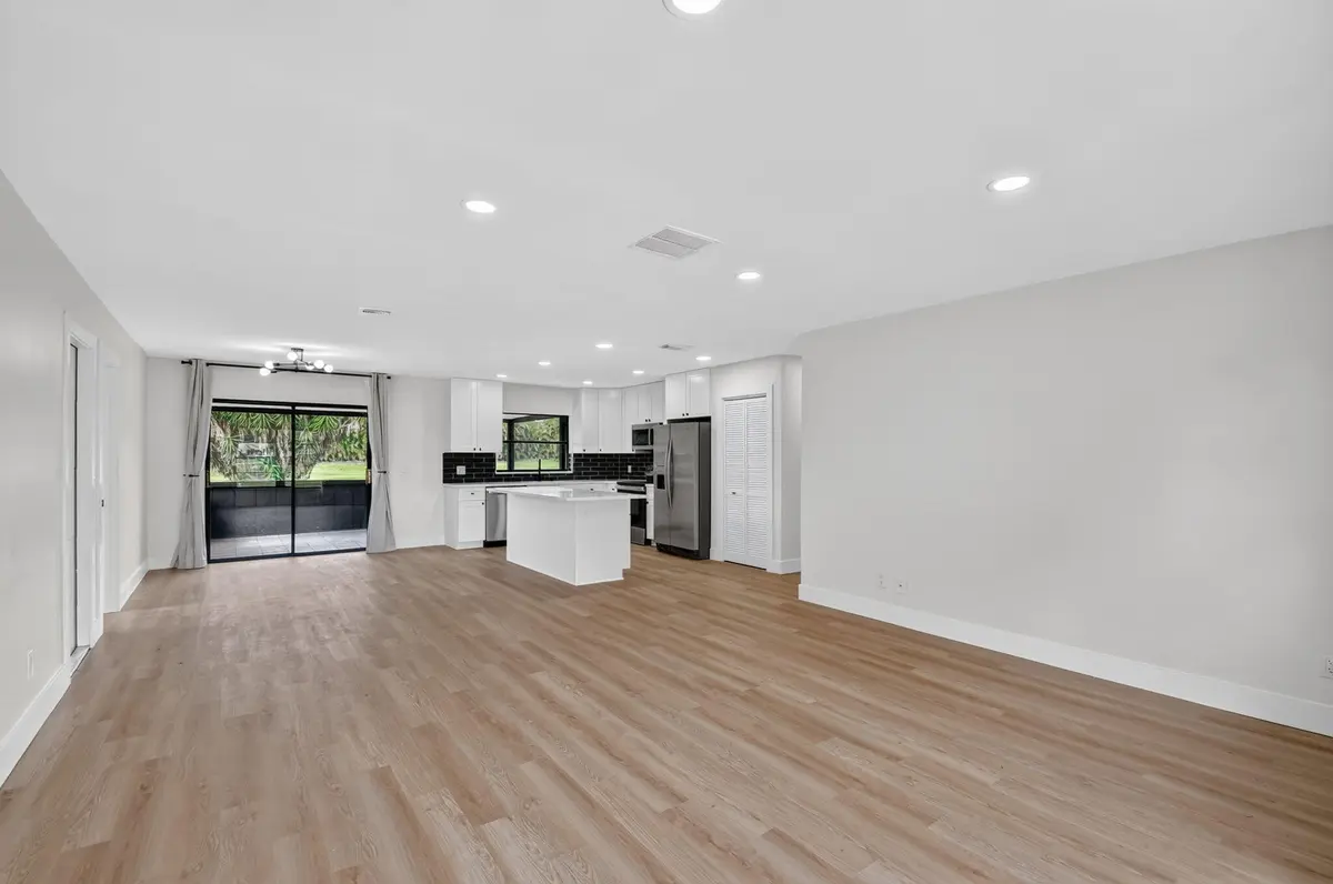 6-web-or-mls-DSC_3097 at 8213 Rose Marie Avenue, Boynton Beach