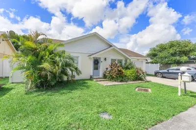 14529 Sunset Pine Drive, Delray Beach – Condominium for sale