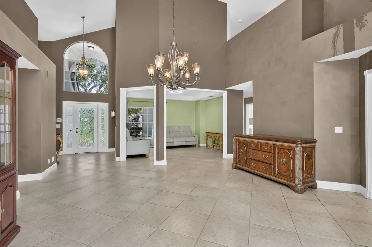 Living Room/dinning room at 486 S Peacock Lane, Jupiter
